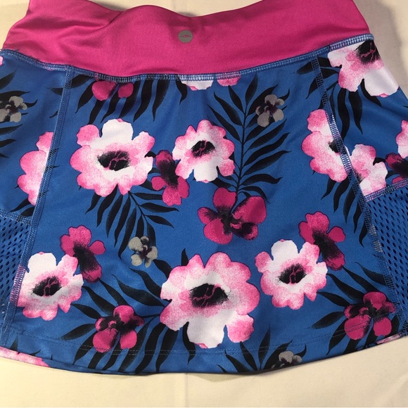 Avia Athletic Skirt with Built-in shorts - Picture 7 of 14